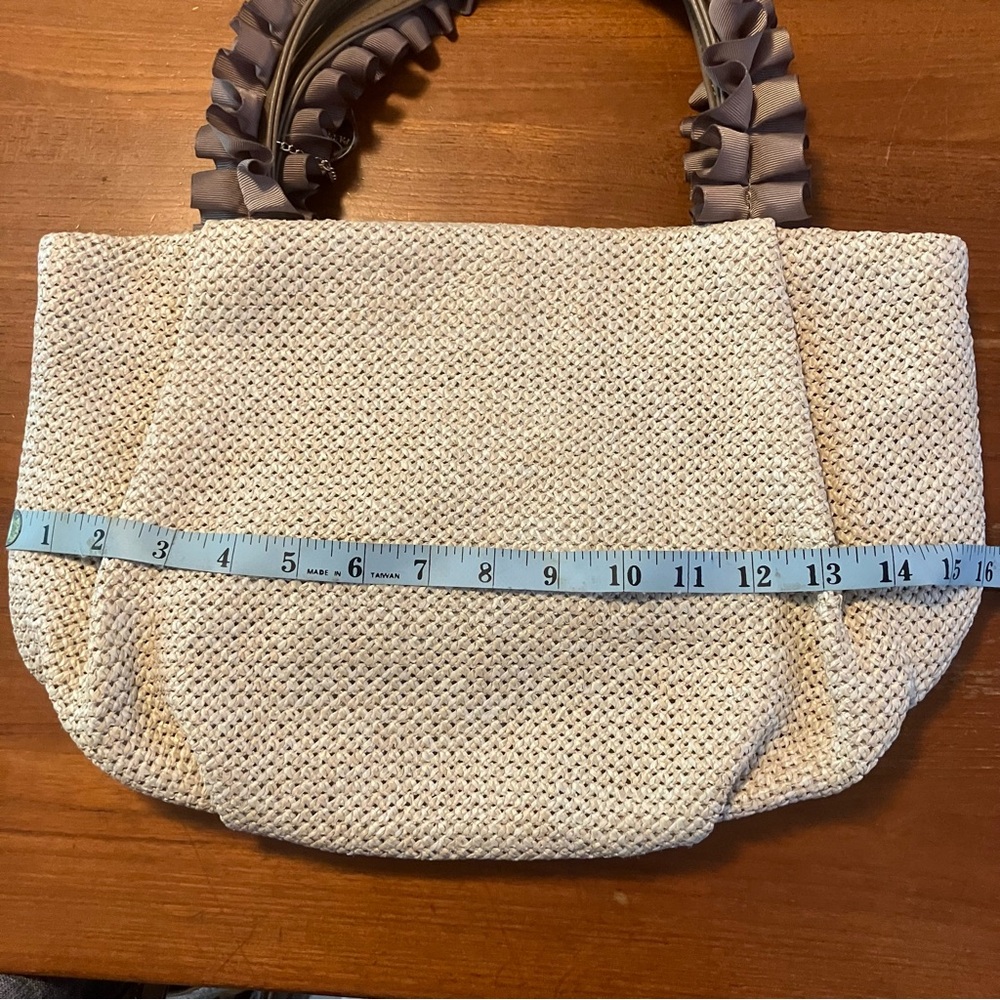 Woven handbag straw ruffle, garden girl, euro summer scandi girl, lagenlook - Picture 16 of 16